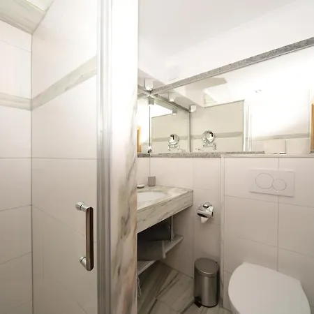 Hotel-café Perner 3*