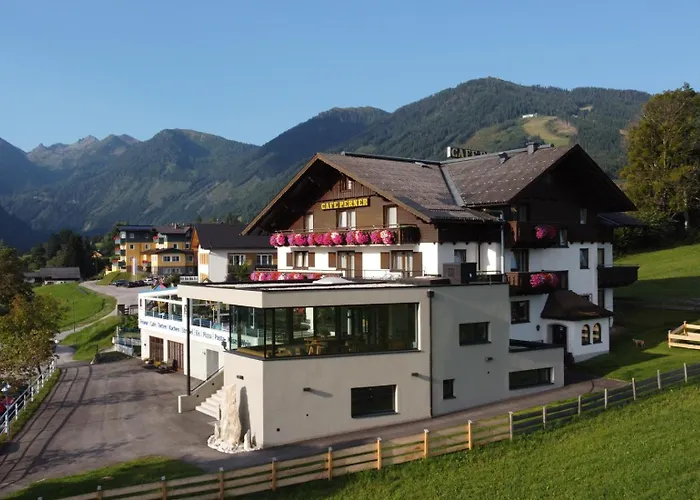 Szálloda Hotel-cafe Perner